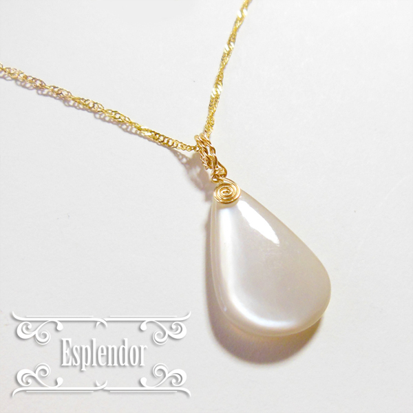 スリランカ産 15.7カラットAAAムーンストーンペンダント拍卖