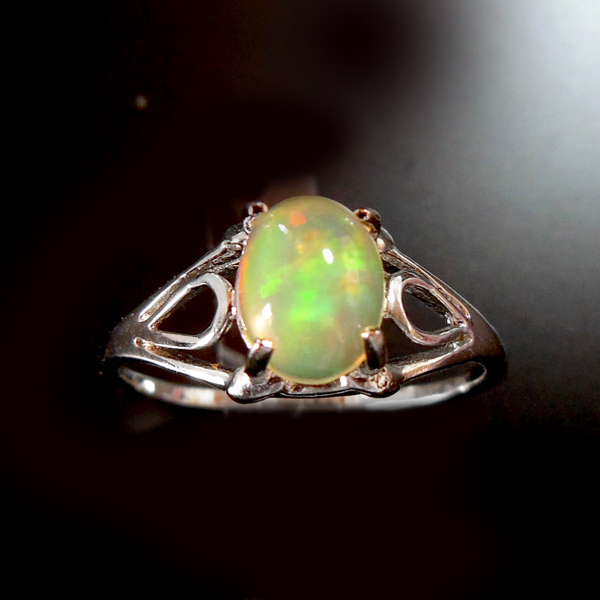 高品質★エチオピア産・天然オパール純銀リングAH 17号拍卖