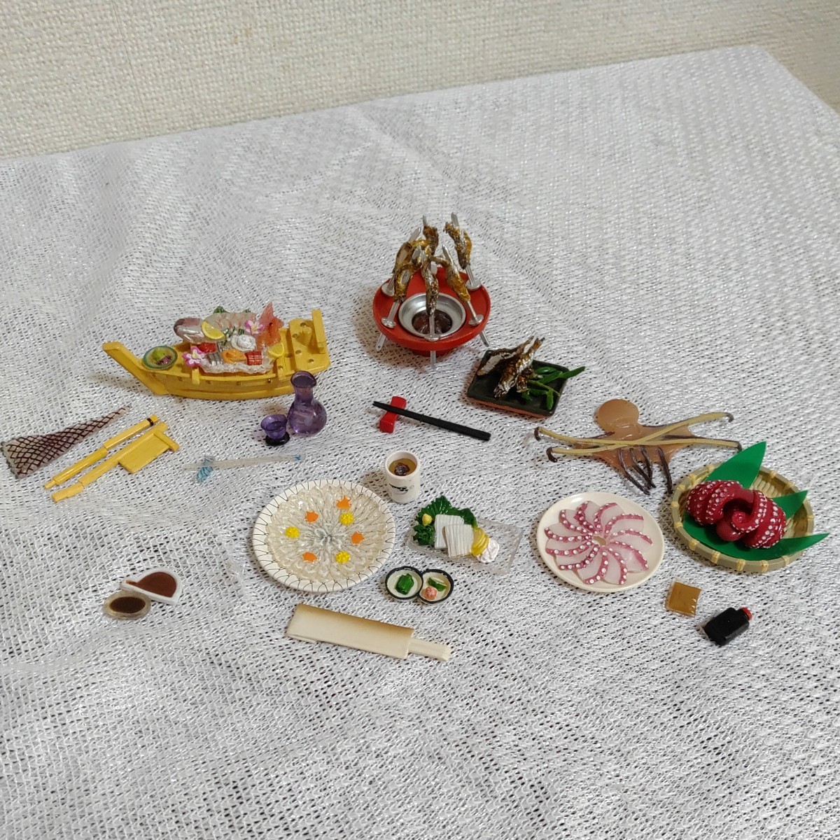 昭和レトロ ぷちサンプル 海鮮 リーメント 鮎の塩焼き 船盛 刺身 てっさ ふぐ刺し 明石たこ 1129-B2-SA5 拍卖