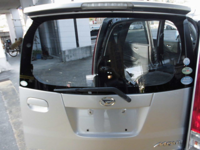 H19 ダイハツ ムーヴ L175S バック ドア リア ゲート S28 シルバー 中古品拍卖