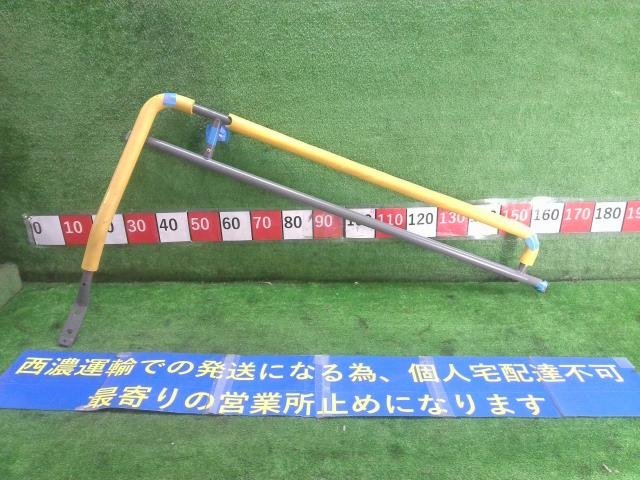 トヨタ レジアスエース DX低床TECS 200系 KDH205K 福祉車輌用 仕切棒 端の取付部分割れ有り(要交換) 汚れ・傷有り拍卖