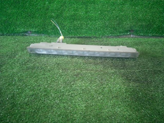 キャスト DBA-LA250S ハイマウントストップランプ スタイルG SA2 R67 81570-B2430拍卖