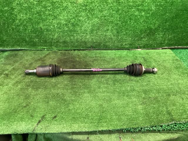フィット DBA-GK4 左Rドライブシャフト 13G L ホンダセンシング 4WD NH830M 42311-T5E-013拍卖