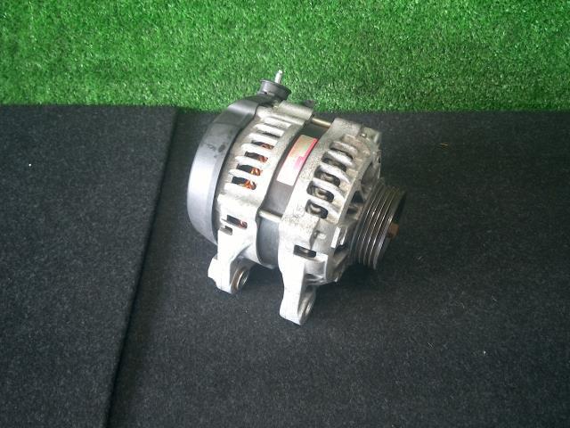 キャスト DBA-LA250S オルタネーター アクティバG プライムコレクション SA3 Y13 27060-B2150拍卖