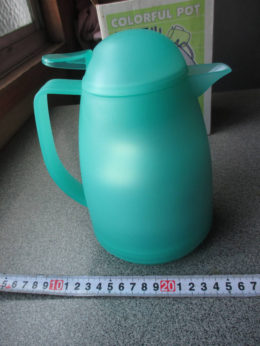 ポット ミニ 容量500ml 中国製 らくらくワンタッチノブ カラフル ポット 夏は冷水でも POT 電気は使いません 新品・未使用 拍卖