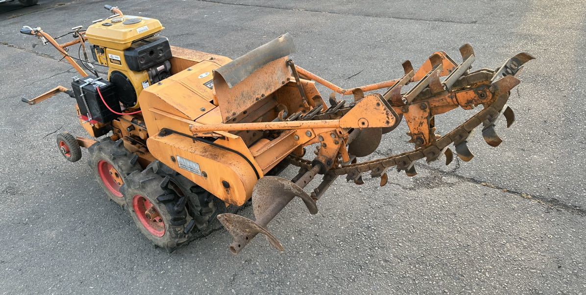 川辺農研 カワベ ポートレンチャー F25L ガソリンエンジン 9馬力 芋ほり 長芋 掘り取り トレンチャー 農機具 青森県 十和田市拍卖