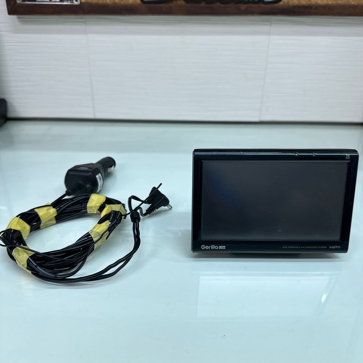 GORILLA ポータブルナビ /NV-LB51DT拍卖