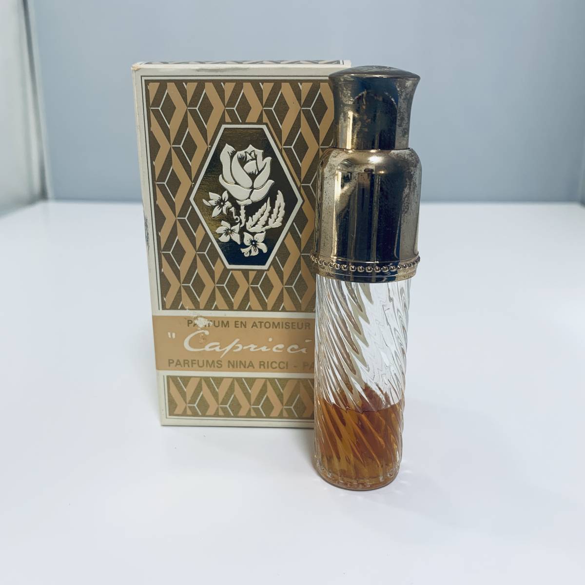 K0542 NINA RICCI Capricci ニナリッチ カプリッチ 14ml 残量たぶん30~35%拍卖
