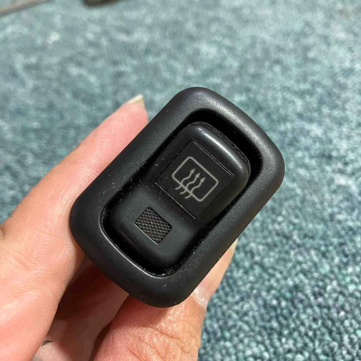 L112002 スズキ ワゴンR RR ヒータースイッチ★ MC21S RR スイッチ★送料200円拍卖