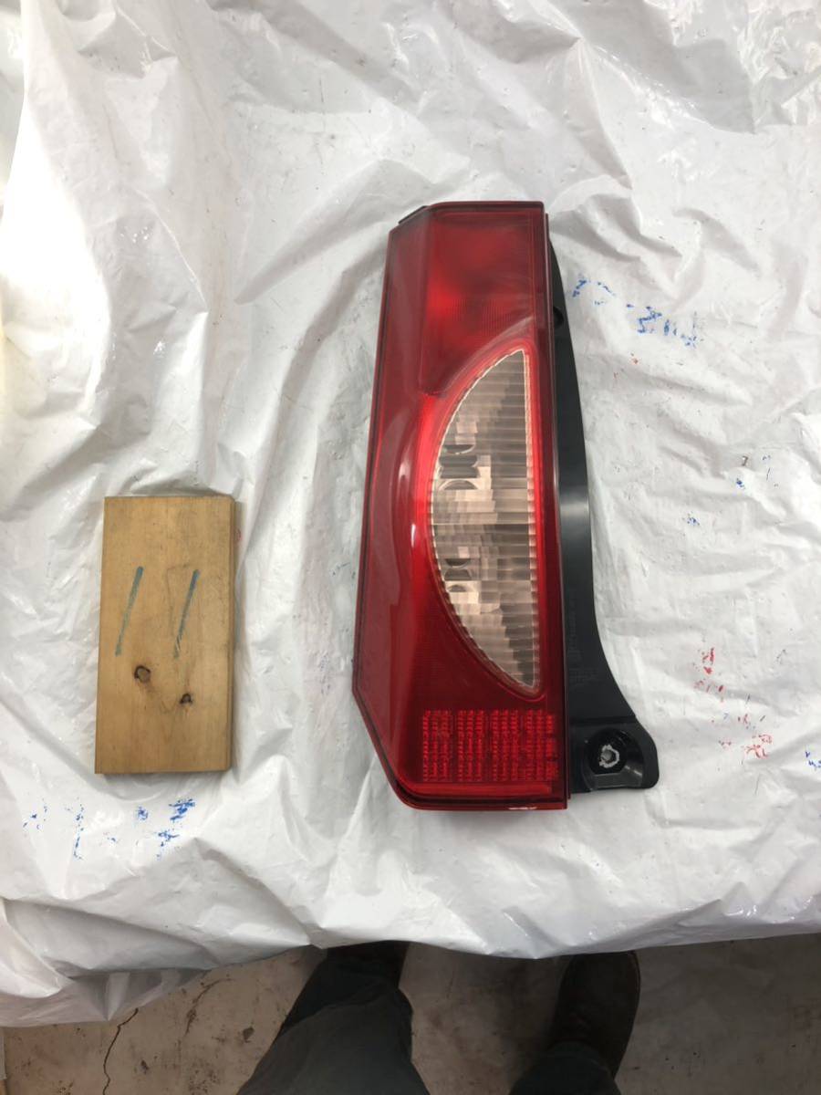 g11.6 綺麗 アルト HA24S 左 テールランプ テールライト トーカイデンソー 35603-72J0 左側助手席側拍卖