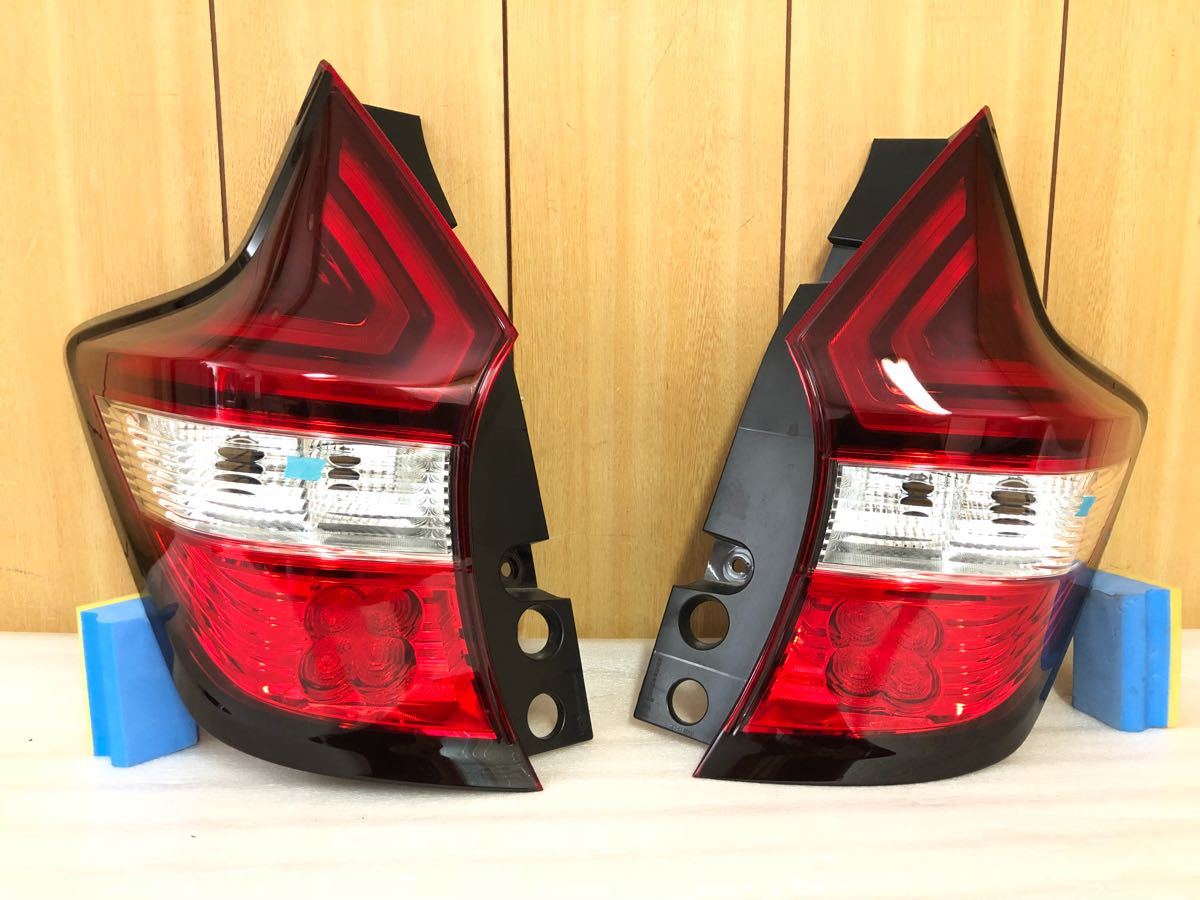 日産 E12ノート e-POWER 後期 純正 テールランプ 左右 セット 良品!ICHIKOH D202 26550-5WK0A 26555-5WK0A拍卖