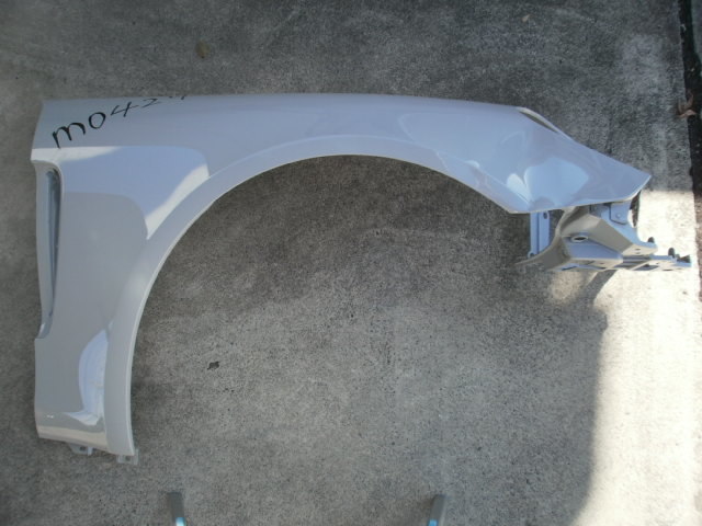 Porsche ポルシェ パナメーラ 971 純正 フロントフェンダーパネル 右助手席 RH グレー系 971805626/971821160FSN m0429拍卖