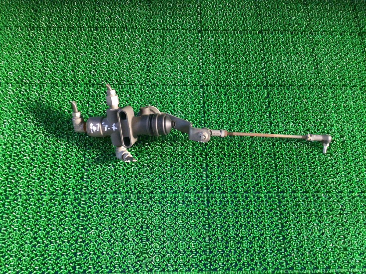 FU54VZ H.24年 スーパーグレート キャブアーチ ハイトセンサー バルブ ④ C2 231130 即日発送可 ヤフオク MK622359拍卖