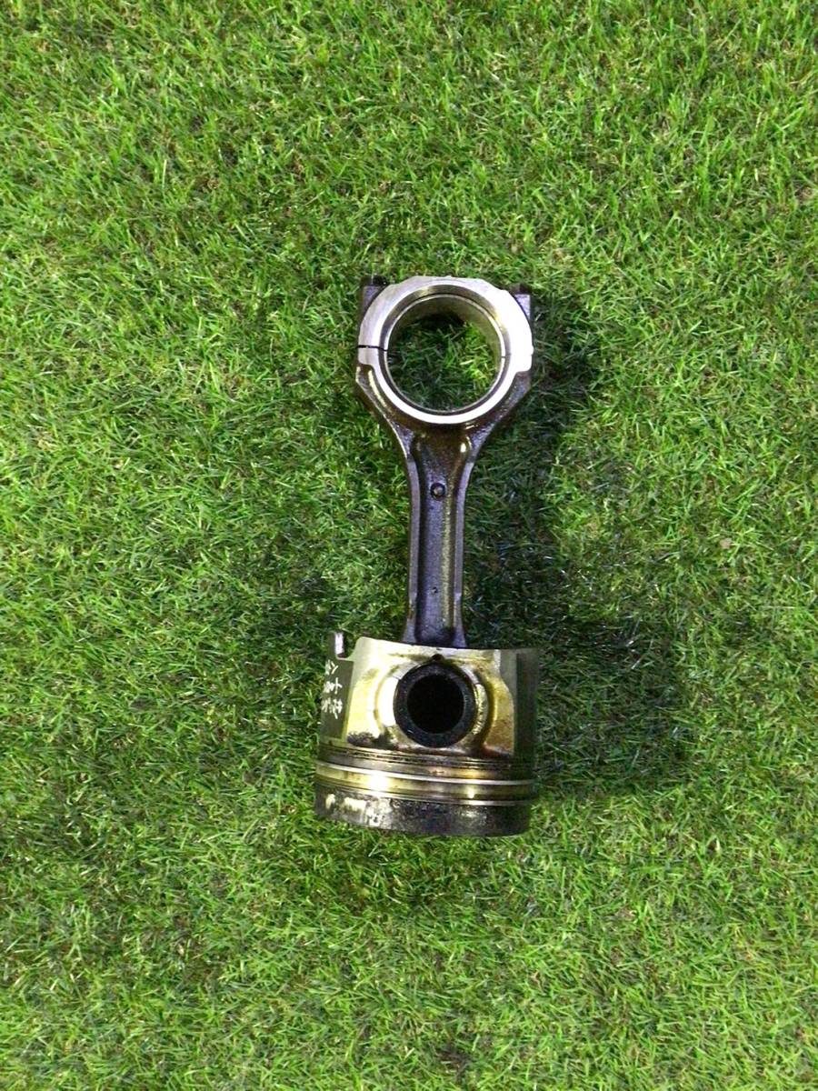 ① NHS85 H.19年 エルフ ピストン & コンロット リング付き X2 231129 ④ 即日発送可 ヤフオク いすゞ 4JJ1 80s拍卖