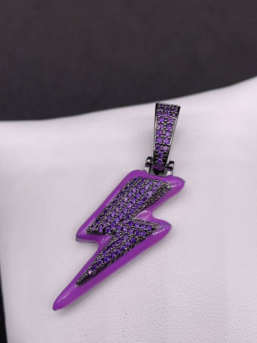 パープル×パープル 稲妻 サンダー 雷 カミナリ ブリンブリンネックレス CZ拍卖