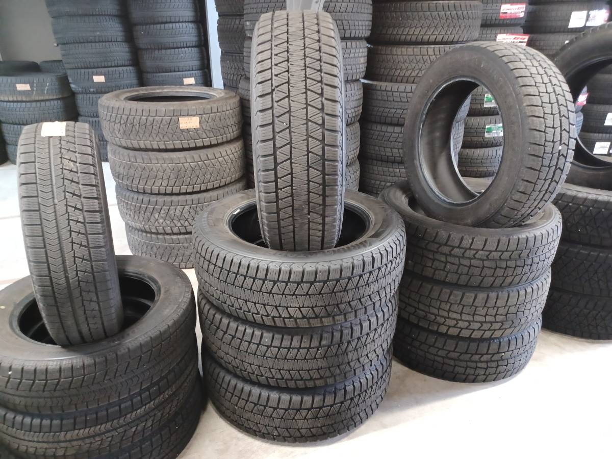 225/60R18 ブリヂストン ブリザック DM-V3 8山 No.107拍卖