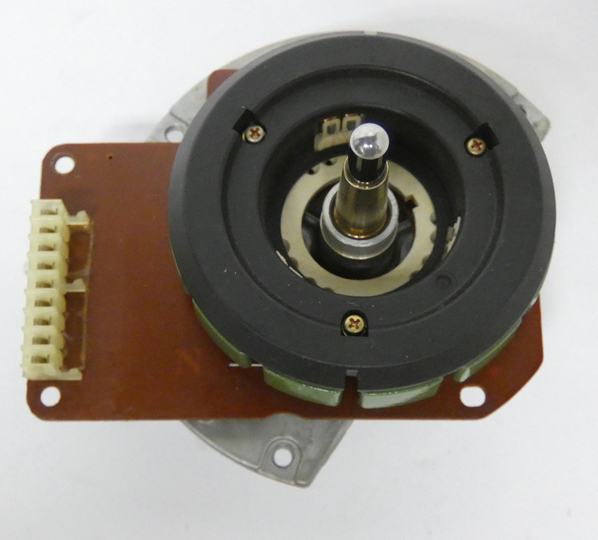 ■Technics レコードプレーヤー SL-3200 ダイレクトドライブ モーターユニット SFMZ320-01Z拍卖