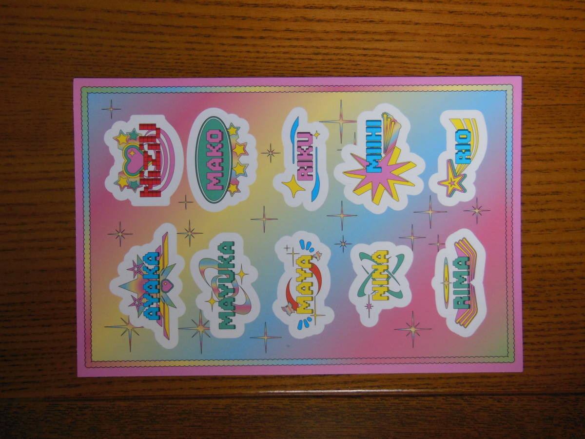 1st Single Album: Press Play【NiziU】ステッカー拍卖