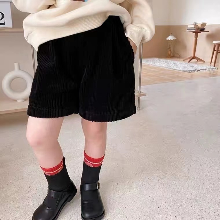 ショートパンツ スカート 裏起毛 短パン 膝上丈 短パン 女の子 秋冬 ハーフ 防寒(色:黒色 サイズ:80cm) B23拍卖