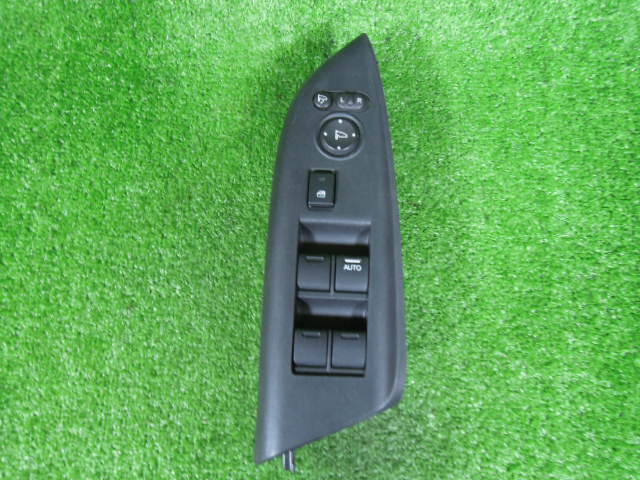 ホンダ フィット GP5 パワーウィンドウスイッチ 中古 35750-T5A-J013-M1 24ピン ドアミラースイッチ付き カバー付き A2297拍卖