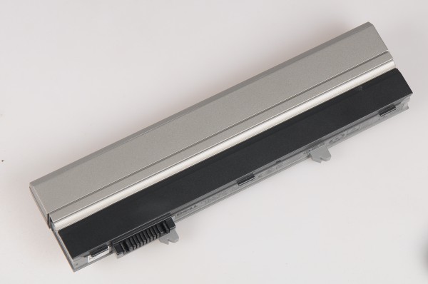 純正新品 DELL Latitude E4300 E4310 HW905 FM332 HW905 PP13S XX327 バッテリー拍卖