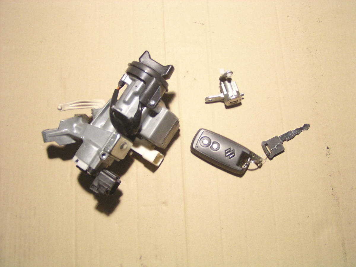 ☆ MH22S ワゴンR FX-Sリミテッド キーレス キーシリンダーセット拍卖