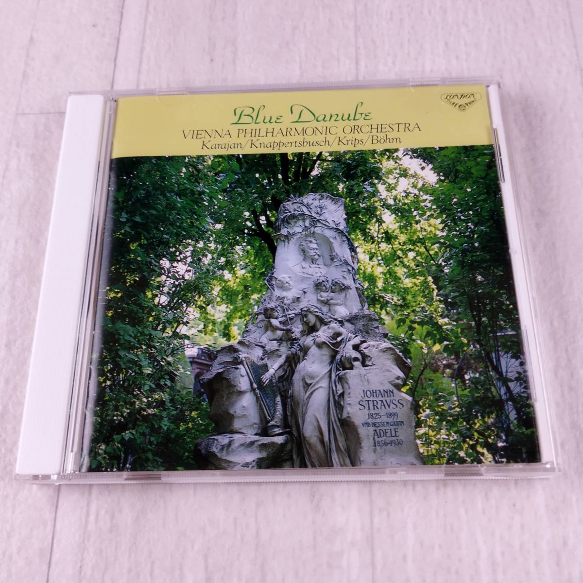 1MC3 CD カラヤン ウィーン・フィルハーモニー管弦楽団 美しく青きドナウーウィンナ・ワルツ・ベスト拍卖