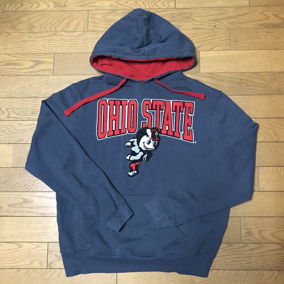 NCAA UNIVERSITY OF OHIO STATE MEN’S PULLOVER HOODIE size-M(着丈63身幅61) 中古 送料無料 NCNR拍卖