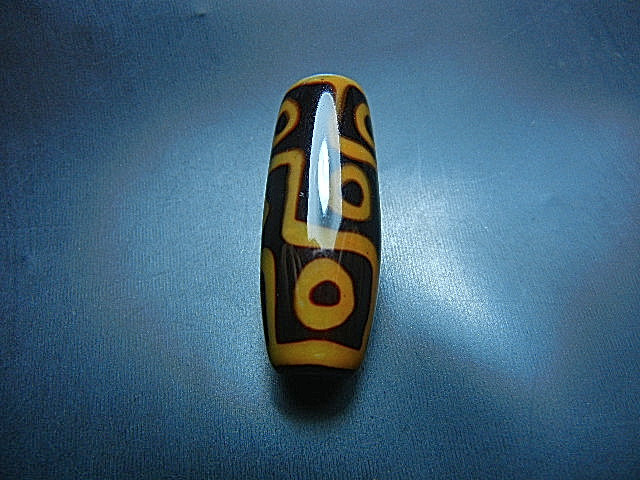 ★西蔵至純天珠★XT9119 牙黄 九眼 特上級 31mm入手難拍卖