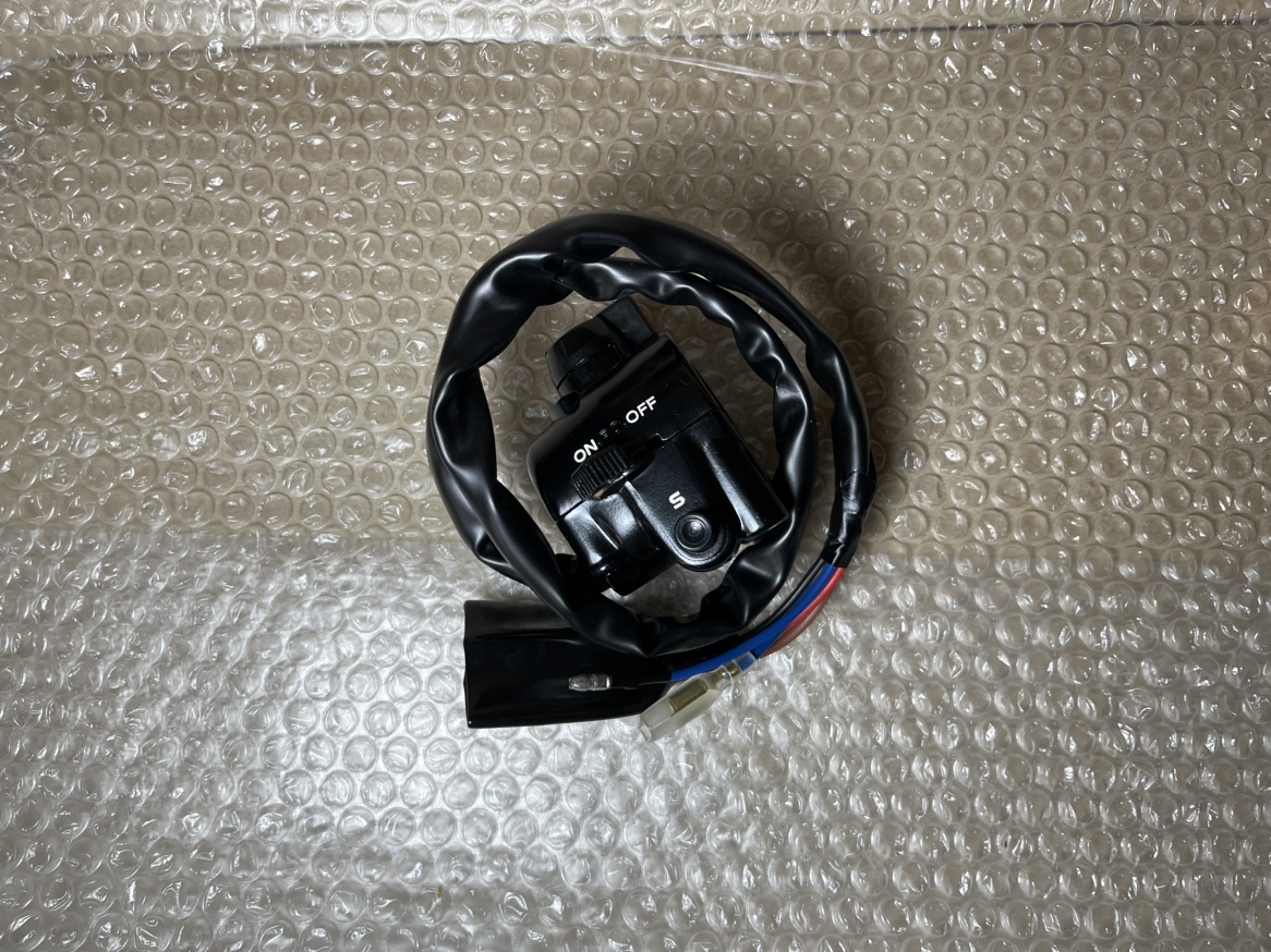 Z1 Z2 ハンドルディマースイッチSTD(初期) 右側 参考; Z1000 Z900 Z650 Z750D MK2 Z1R Z400FX拍卖