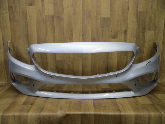 D5/ W205 Cクラス メルセデスベンツAMG純正フロントバンパーA205 885 60 02/A2058856002拍卖