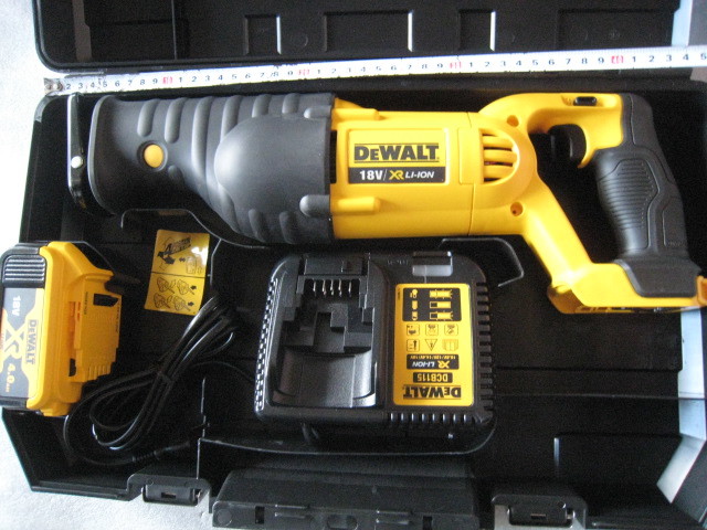 ◆未使用展示品◆DEWALT デウォルト 18Vレシプロソー 充電器 電池 本体拍卖
