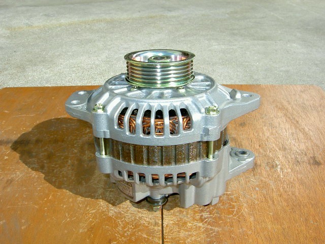 パジェロ、L141/L146系用オルタネーター(ダイナモ)リビルト品 A3T02193、MD141855拍卖