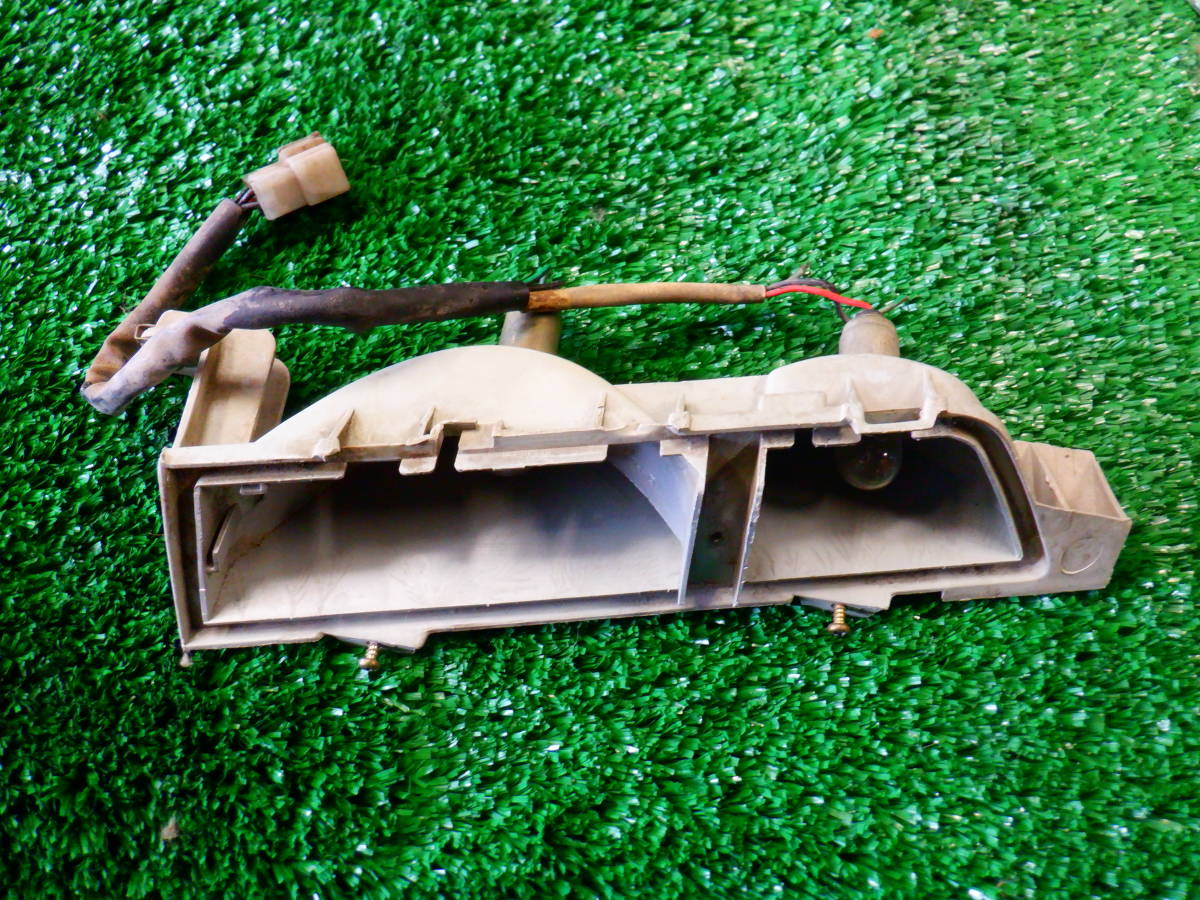 当時物 スカイライン DR30 HR30 ウインカー ベースのみ 右 純正品 R30 L20 FJ20 拍卖