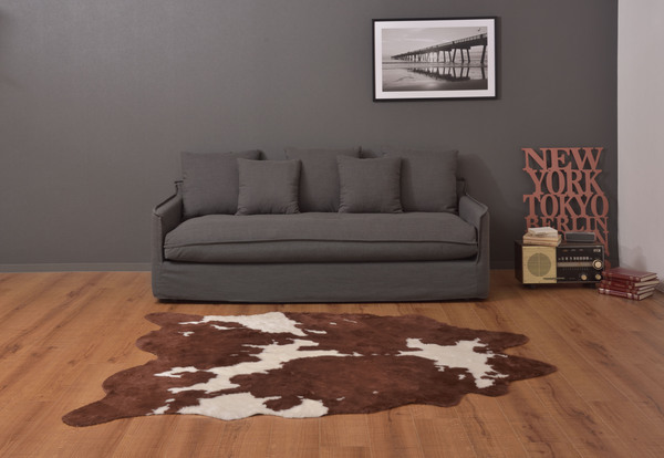 目を引くアニマル柄のデザインラグマット ウシ 牛柄 ブラウン拍卖