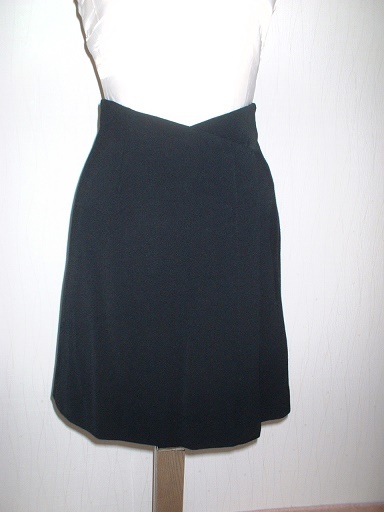 han① 美品☆即買♪NICOLE FARHI黒シンプル巻きスカートラップスカート上質上品ステキ拍卖