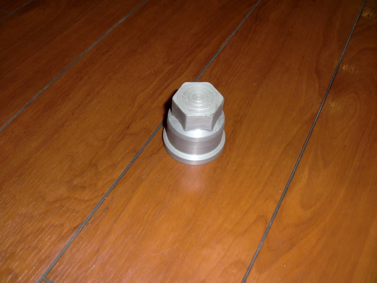 ヤマハ SR400 カムチェーンテンショナーキャップ中古拍卖