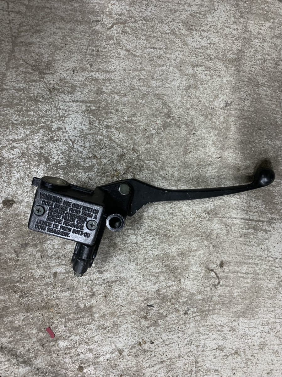 メーカー不明 フロントブレーキ 純正マスターシリンダー拍卖