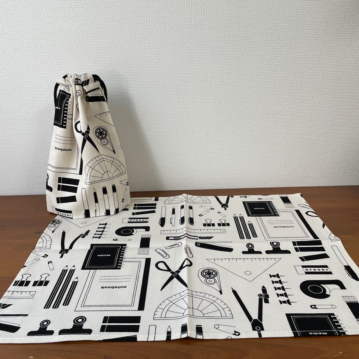 NO.59 給食袋&フキンセットハンドメイド 給食袋 幼稚園拍卖