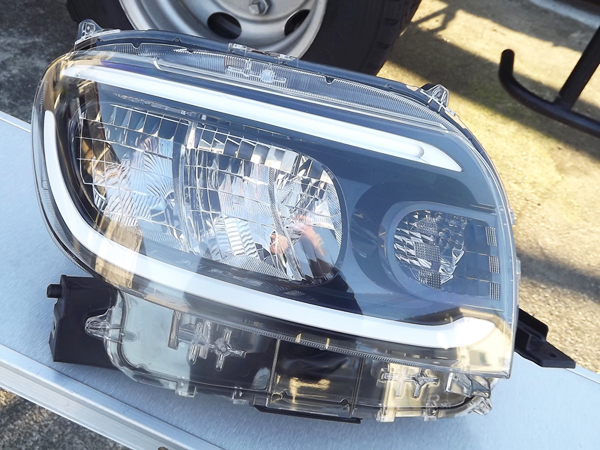 ●LED,100-69074★タントLA650S/LA660S右ヘッドライト★シフォンLA650F/LA660F,純正,ヘッドランプ,KOITO★Re:P拍卖