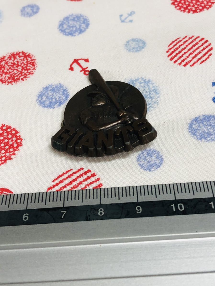 昭和レトロ バッジ 読売ジャイアンツ 巨人 f拍卖