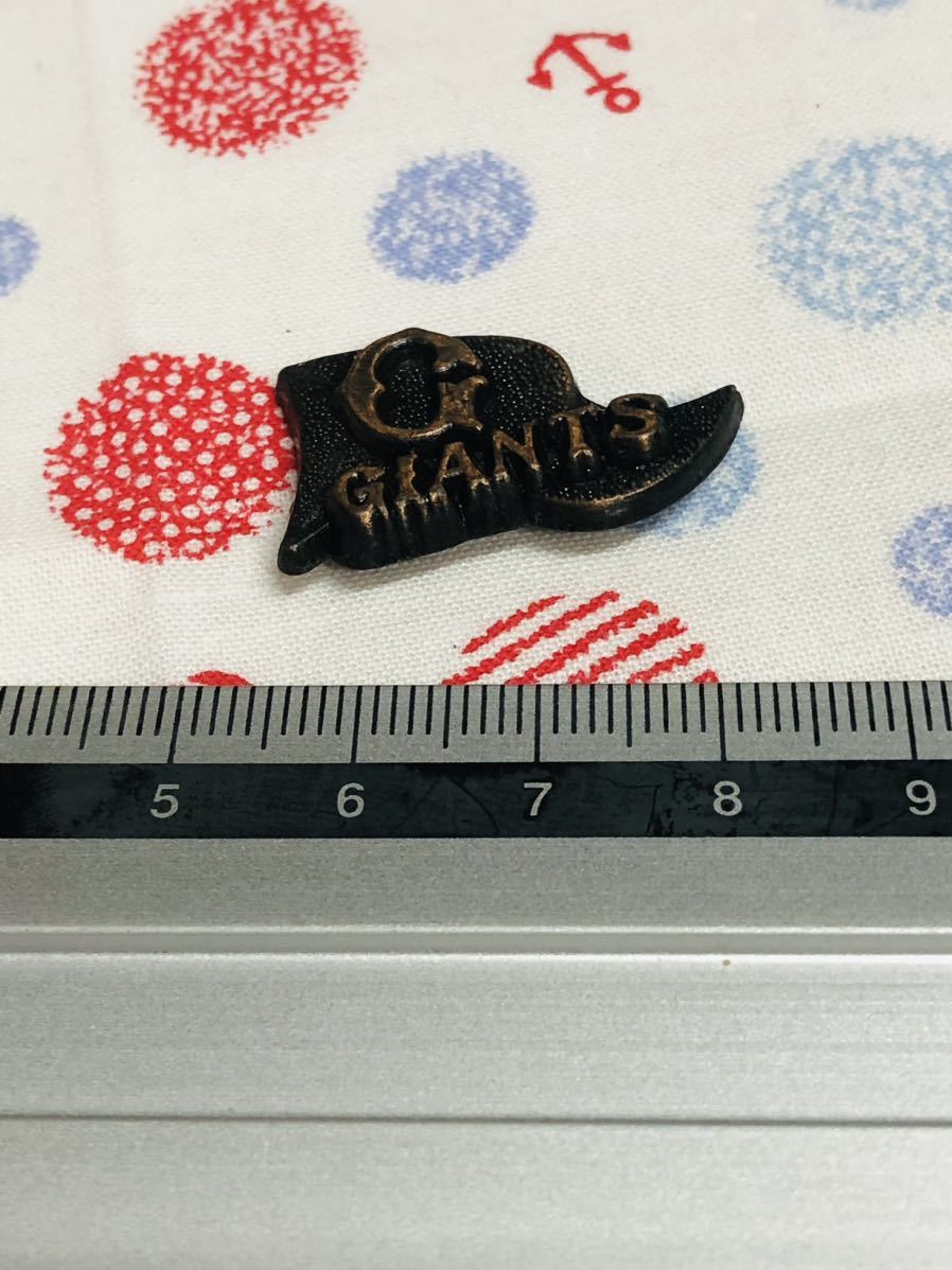 昭和レトロ バッジ 読売ジャイアンツ 巨人 p拍卖