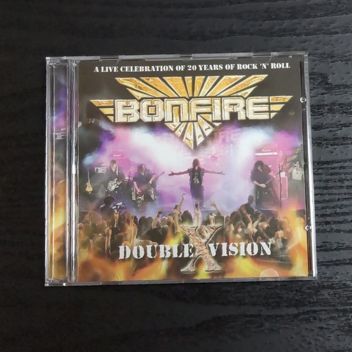BONFIRE Double Vision Live at Firefest III from Nottingmam's Rock City ボンファイヤ★数回再生しただけの美品です。拍卖