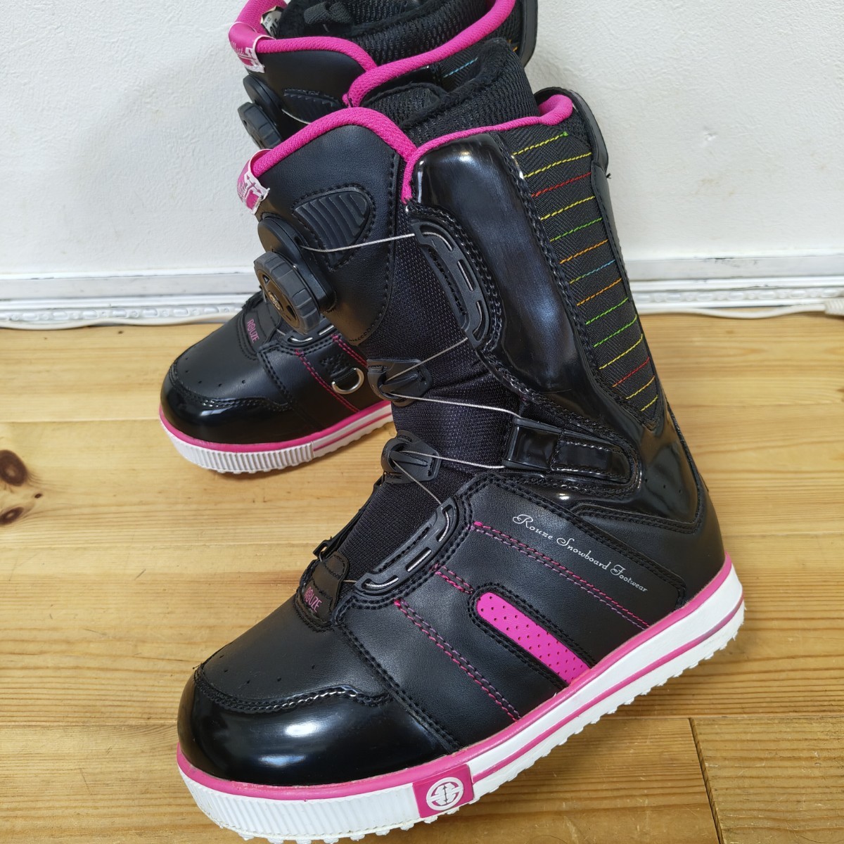 スノーボード ブーツ ROUZE 24.5センチレディース 子供 キッズ拍卖