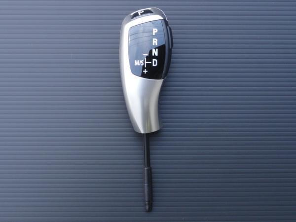 BMW F01ルック シフトノブ シフトレバー E90 E91 E92 E93 E81 E82 E87 E88 X1 E84 Z4 右ハンドル拍卖
