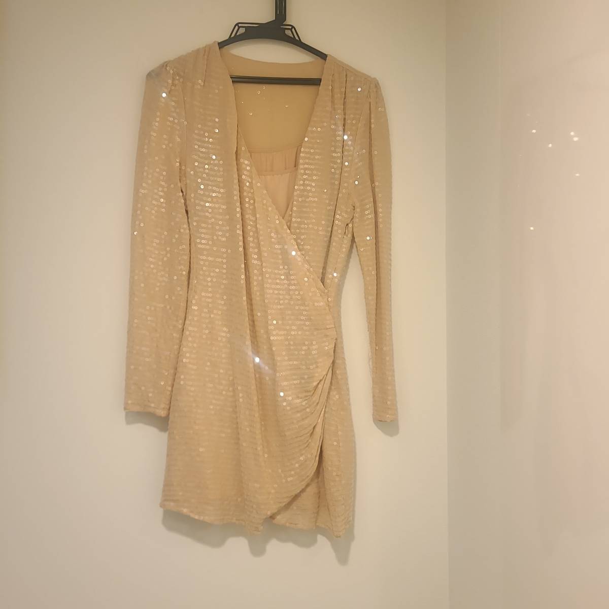 ラメ入りパーティー用ワンピース拍卖