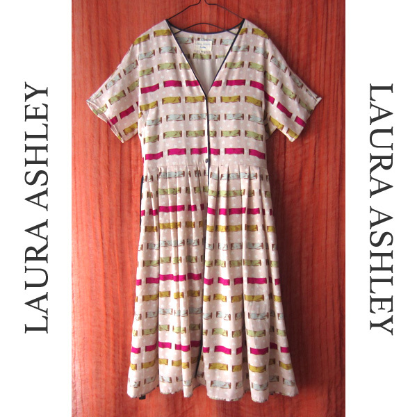 美品 LAURA ASHLEY/ローラアシュレイ★ 半袖ロングワンピース拍卖