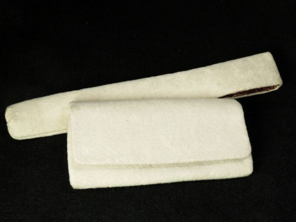 【6554】明治期 オリジナル 堤物 白生地 古裂 財布・キセル入れ(初品・買取品)拍卖