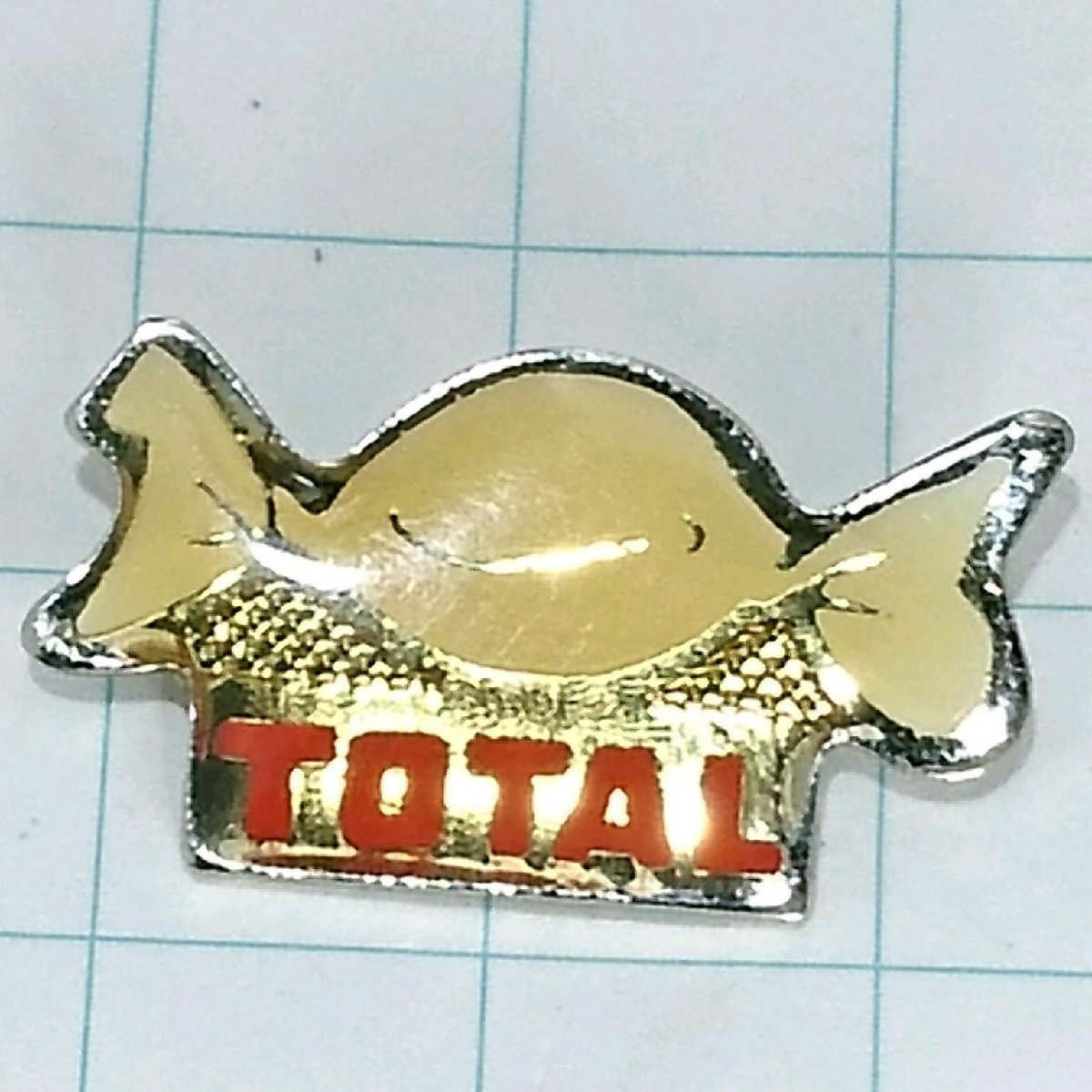 送料無料)TOTAL 輸入 ピンバッジ ピンズ PINS A21242拍卖