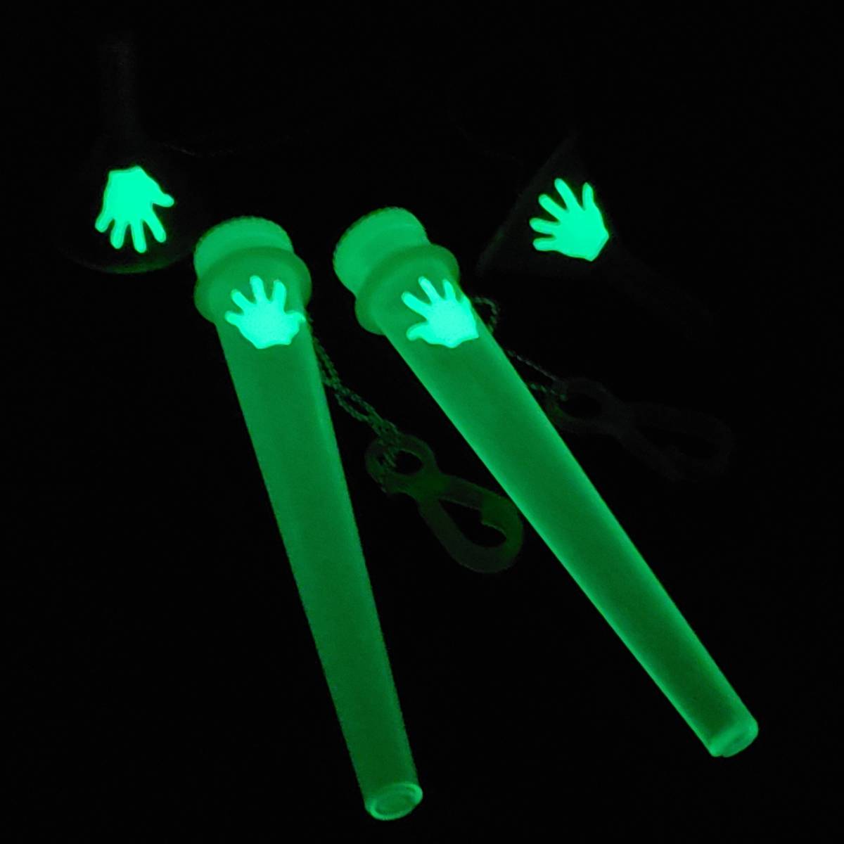 【 送料込み 】 ◇ 蓄光 ◇ 2 SET スリムケース &ミニ ロート / キーホルダー ピルケース キーチェーン  glow グロウ 夜光拍卖